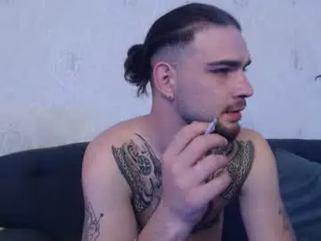 Chaturbate Live Sex Cam of danyelcarter