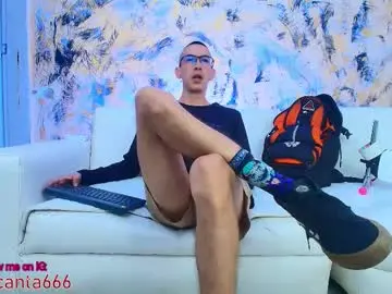Chaturbate Live Sex of dustindollin_