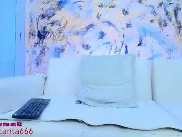 Chaturbate Nude Webcam of dustindollin_