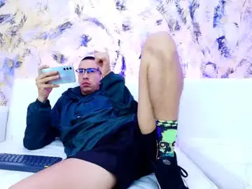 Chaturbate Free Live Porn of dustindollin_