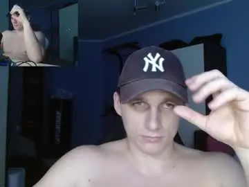 Chaturbate Nude Webcam of poliglotjoe