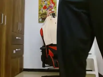 Chaturbate Nude Webcam of cash_master_melo