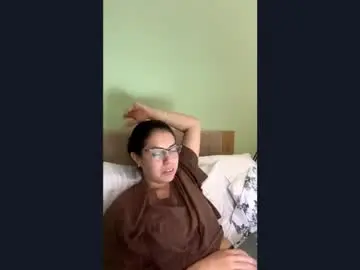 Chaturbate Live Sex Cam of kacieswerdlow