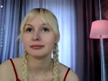 Chaturbate Live Porn of peek_in_my_window