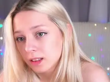 Chaturbate Sex Chat of peek_in_my_window