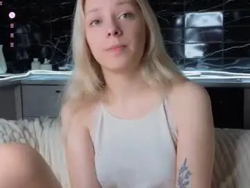 Chaturbate Nude Webcam of peek_in_my_window