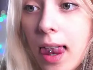 Chaturbate Sex Cam of peek_in_my_window