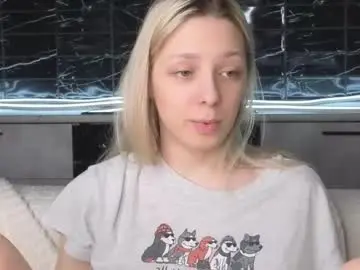 Chaturbate Adult Webcam of peek_in_my_window