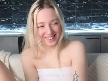 Chaturbate Nude Webcam of peek_in_my_window