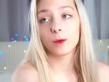 Chaturbate Live Sex of peek_in_my_window