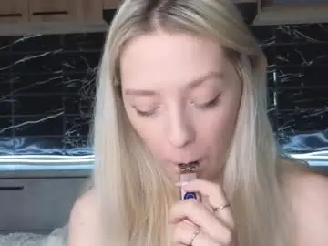 Chaturbate Adult Webcam of peek_in_my_window