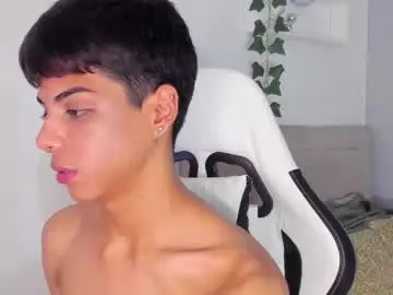 Chaturbate Sex Cam of thomas_wild