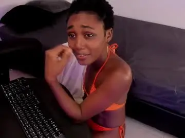 Chaturbate Watch Live Sex Cams of amira_davis