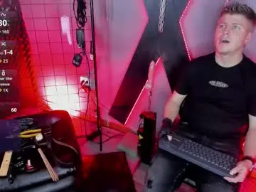 Chaturbate Watch Live Sex Cams of mrjustin_brianna_bdsm