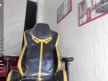 Chaturbate Live Porn of candresruiz