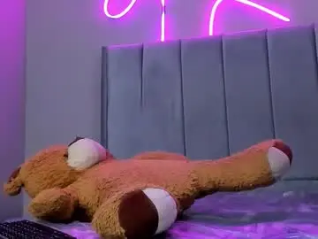 Chaturbate Live Sex Cam of cassie_bennett