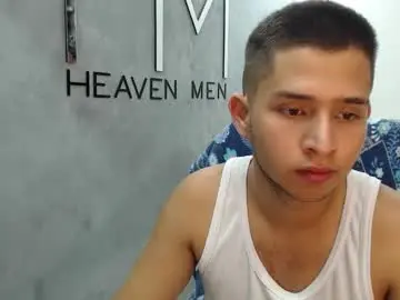 Chaturbate Live Porn of harold_18_