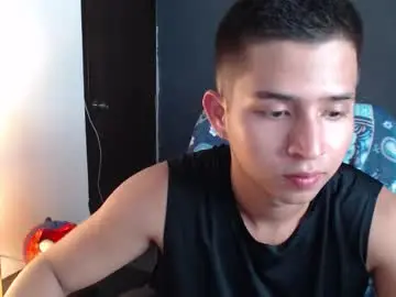 Chaturbate Live Sex Cam of harold_18_