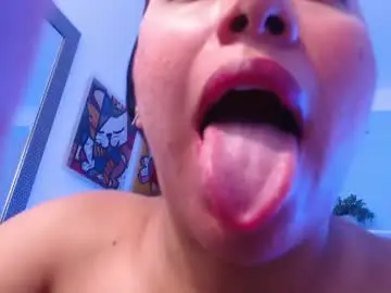 Chaturbate Live Porn of tina_lewis_