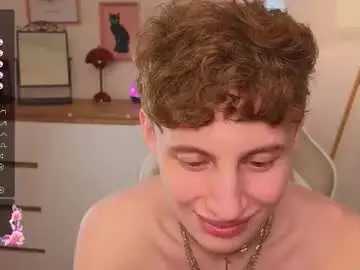 Chaturbate Live Sex Cam of crisp1n