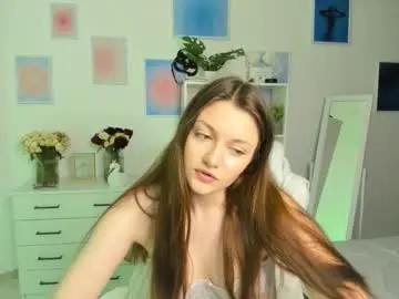 Chaturbate Live Sex Cam of miavixxenn