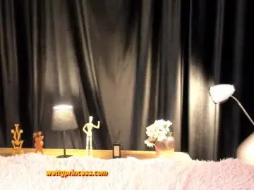 Chaturbate Live Sex of mystic__symphony