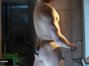 Chaturbate Live Sex Cam of deus_belli