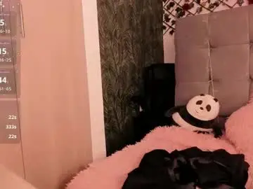 Chaturbate Free Porn Cam of lilith_miller21