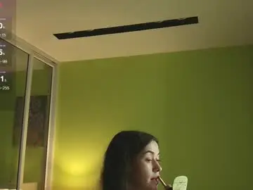 Chaturbate Live Sex Cam of shamahasla