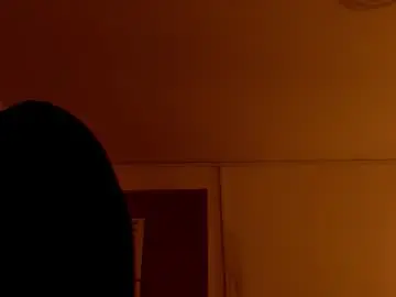 Chaturbate Live Sex Cam of scarlet24_