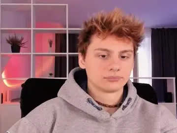 Chaturbate Best live sex cam show of sunburn_boy