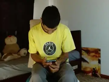 Chaturbate Live Sex Cam of cash_master_san