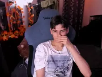 Chaturbate Live Sex Cam of foxicfu