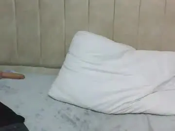 Chaturbate Live Sex Cam of pixietease1