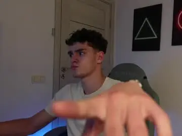 Chaturbate Free Porn Cam of eric_poston