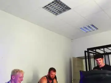 Chaturbate Adult Webcams of eric_poston