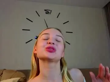 Chaturbate Adult Webcam of philomenagroomes