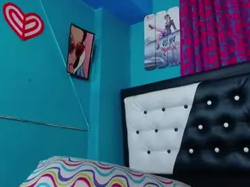 Chaturbate Live Sex Cam of valerie_mase