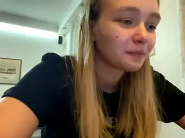 Chaturbate Watch Live Sex Cams of cherryleija