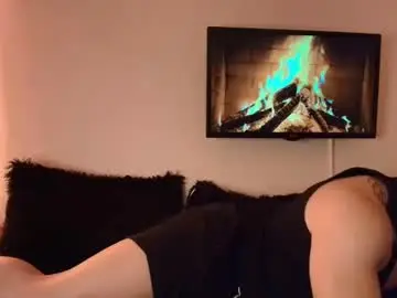 Chaturbate Adult Video Chat of latinboyvip_