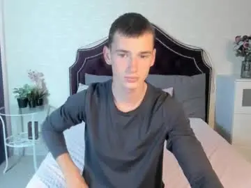 Chaturbate Live Sex Cam of max_foks