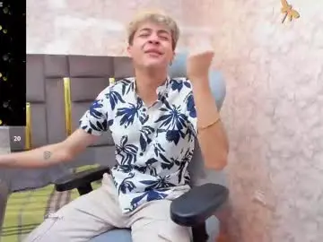Chaturbate Live Sex Cam of stonne69