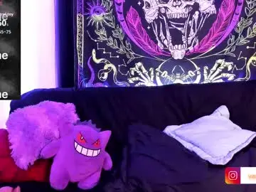 Chaturbate Sex Cam of vampy_dolll