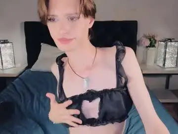 Chaturbate Adult Webcam of kira_long