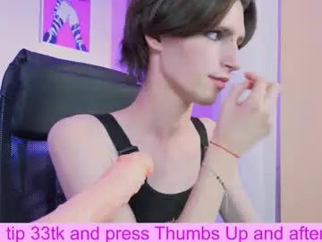 Chaturbate Adult Webcams of kira_long