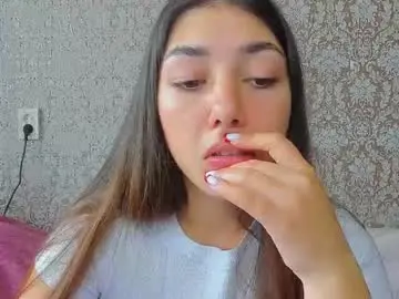 Chaturbate Free Live Porn of mira_bloempje