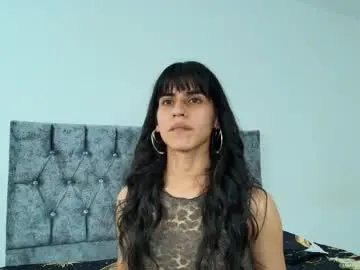 Chaturbate Adult Video Chat of bella_poisonous