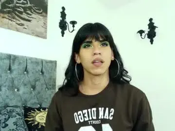 Chaturbate Free Live Porn of bella_poisonous