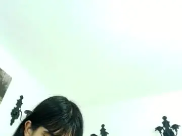 Chaturbate Free Porn Cam of bella_poisonous