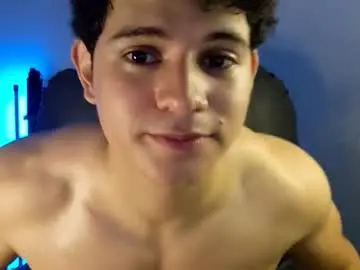 Chaturbate Adult Video Chat of lilhotnando